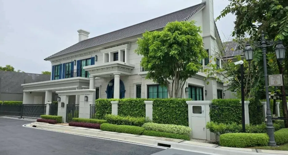 Casa en alquiler de 5 habitaciones en Saphan Sung, Bangkok