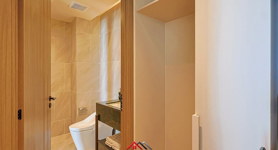 For sale 1 bed condo 