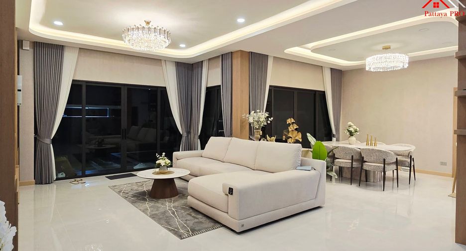 For sale 4 bedrooms house in Bang Lamung, Chonburi