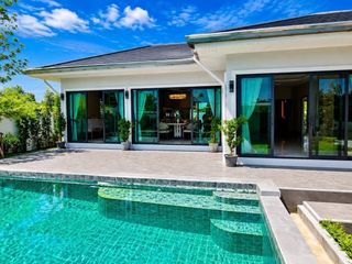 For sale 4 bedrooms house in Bang Lamung, Chonburi