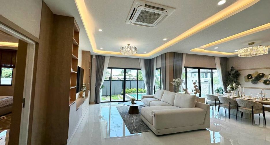 For sale 4 bedrooms house in Bang Lamung, Chonburi