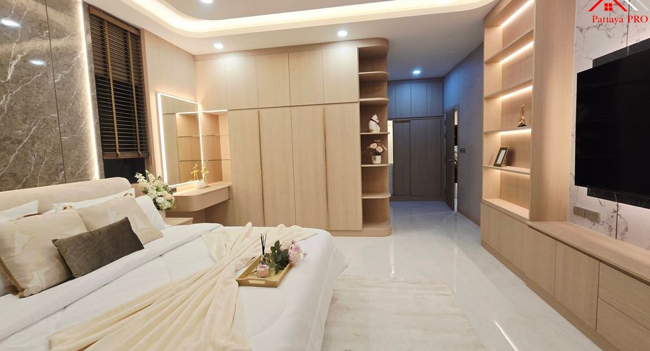 For sale 4 bedrooms house in Bang Lamung, Chonburi
