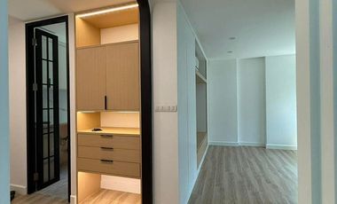 À vendre 1 chambre condo à Khlong Toei, Bangkok