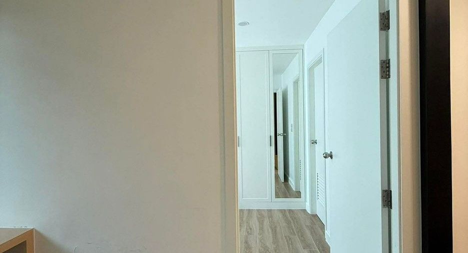 À vendre 1 chambre condo à Khlong Toei, Bangkok