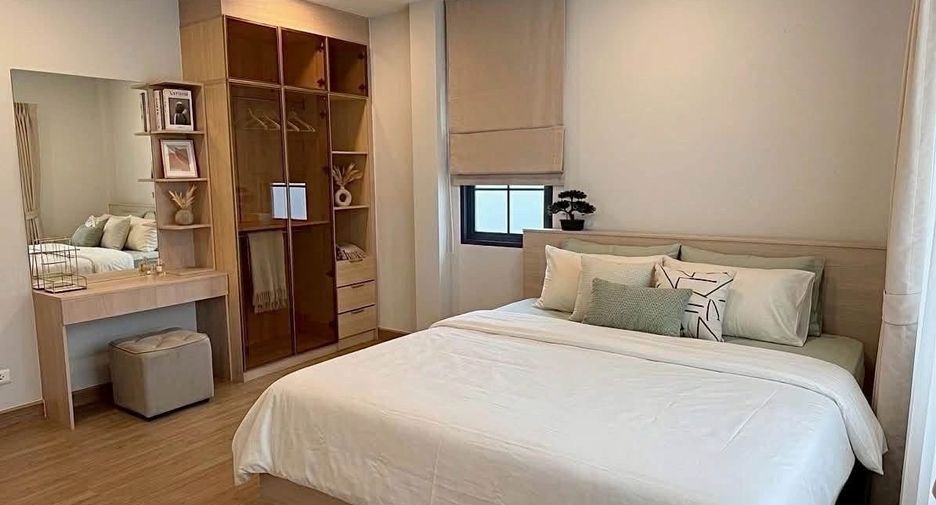 For rent 4 bedrooms condo in Bang Phli, Samut Prakan