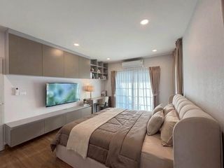 Condo en alquiler de 4 habitaciones en Bang Phli, Samut Prakan