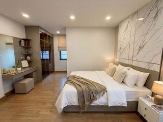 Condo en alquiler de 4 habitaciones en Bang Phli, Samut Prakan