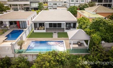 Haus zum Kauf mit 4 Zimmer in Bang Lamung, Chonburi