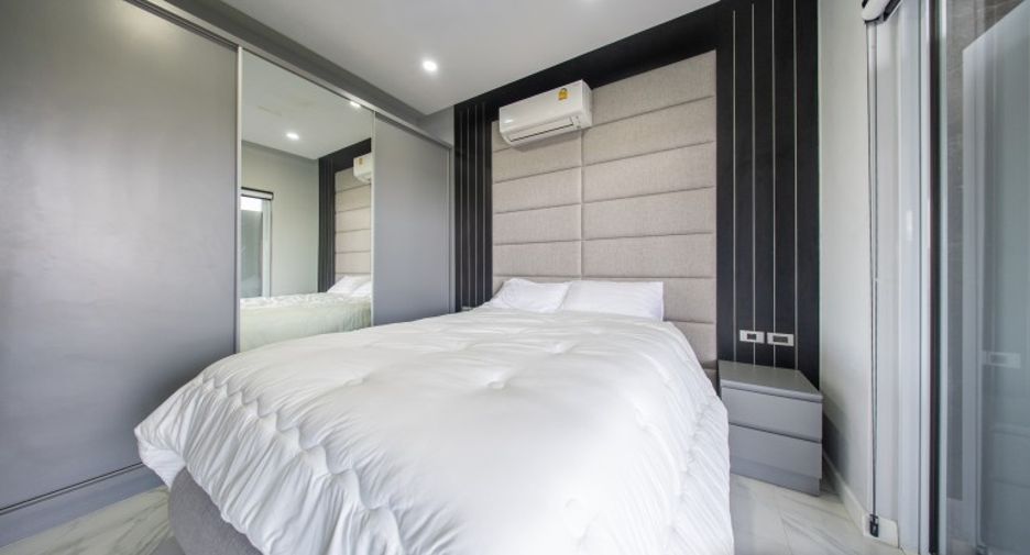 For sale 4 bedrooms house in Bang Lamung, Chonburi