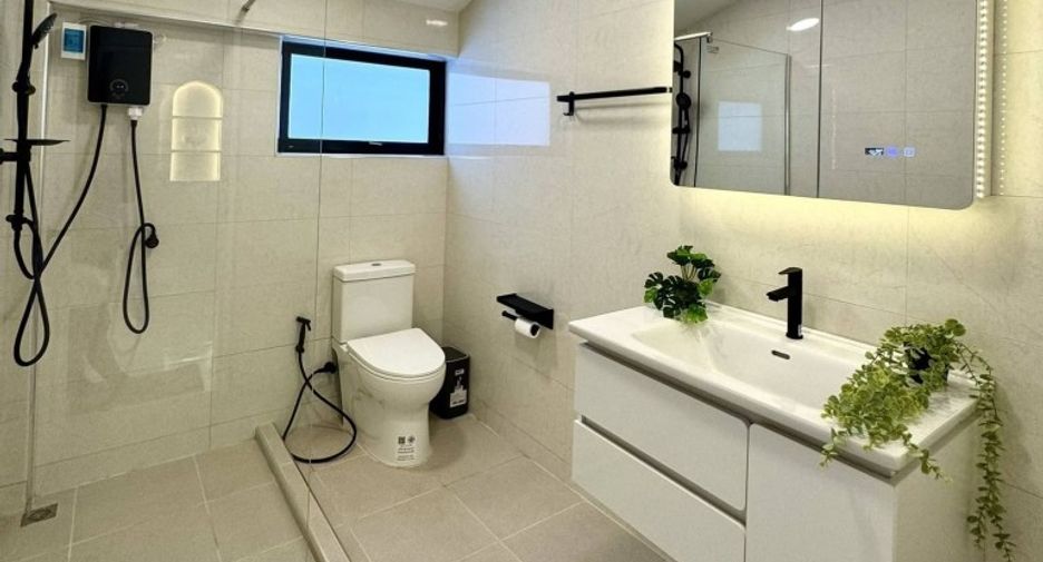 For sale 3 bedrooms house in Si Racha, Chonburi