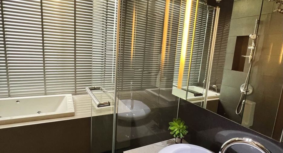 Condo en alquiler de 1 habitaciones en Bang Rak, Bangkok