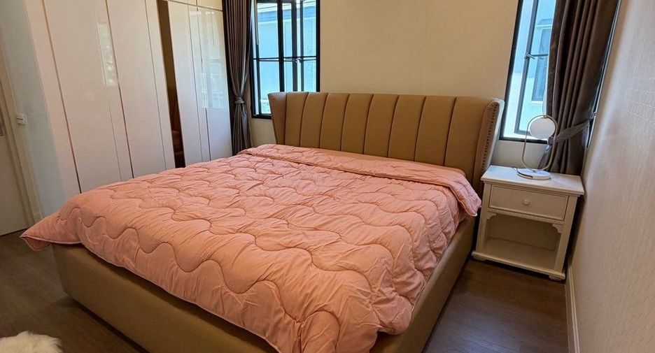 Haus zur Miete und zum Kauf mit 4 Zimmer in Saphan Sung, Bangkok