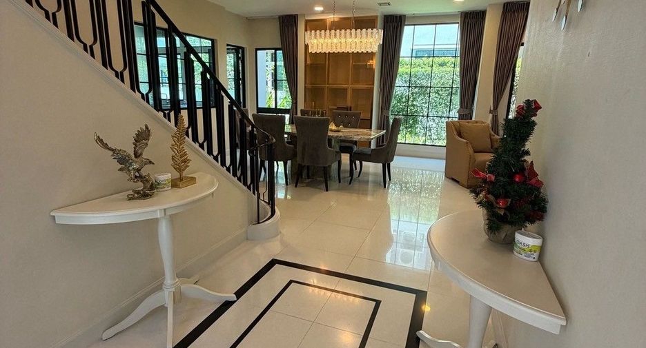 Haus zur Miete und zum Kauf mit 4 Zimmer in Saphan Sung, Bangkok