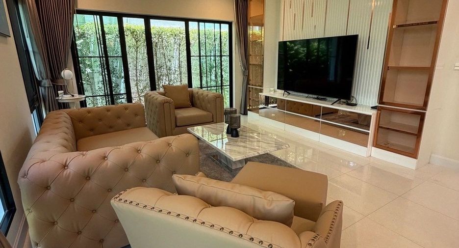 Haus zur Miete und zum Kauf mit 4 Zimmer in Saphan Sung, Bangkok