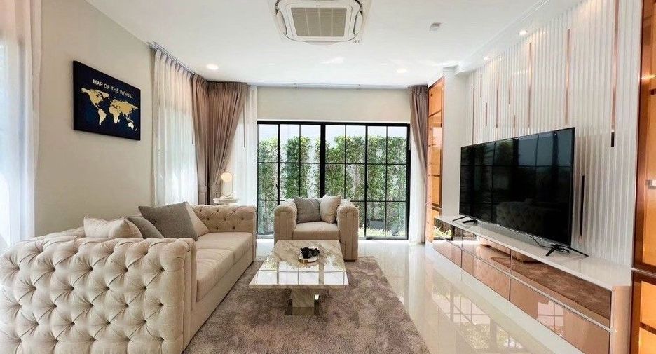 Haus zur Miete und zum Kauf mit 4 Zimmer in Saphan Sung, Bangkok