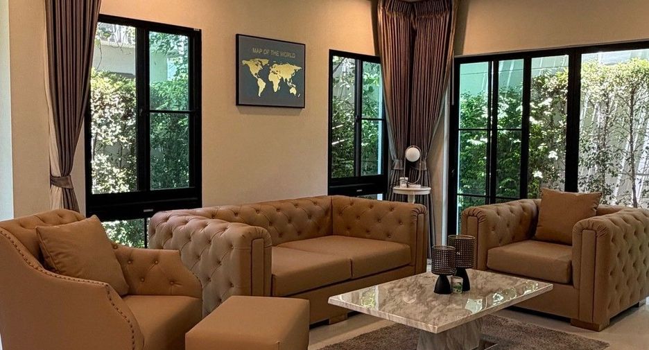 Haus zur Miete und zum Kauf mit 4 Zimmer in Saphan Sung, Bangkok