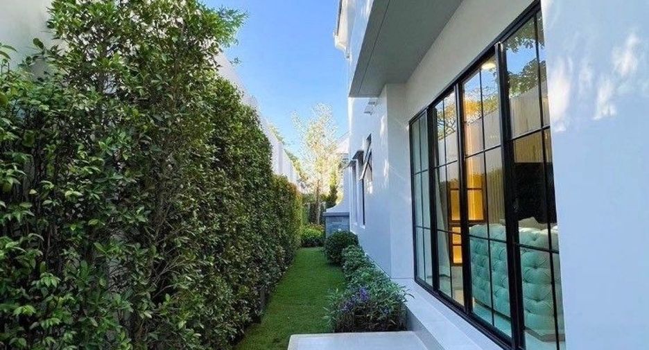 Haus zur Miete und zum Kauf mit 4 Zimmer in Saphan Sung, Bangkok
