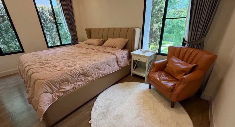 Haus zur Miete und zum Kauf mit 4 Zimmer in Saphan Sung, Bangkok