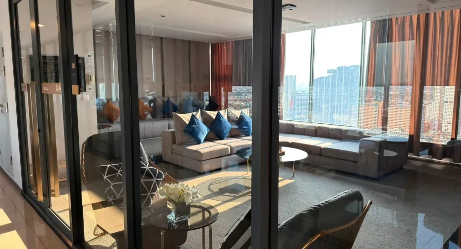 À louer 1 chambre condo à Bang Kapi, Bangkok