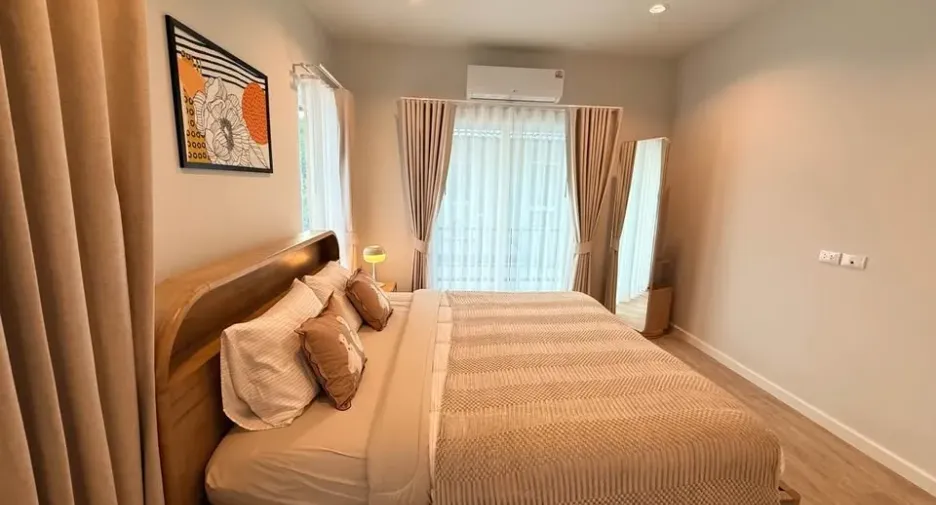 Haus zur Miete mit 4 Zimmer in Mueang Phuket, Phuket