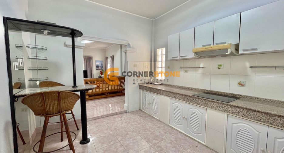 For rent 2 bedrooms house in Jomtien, Pattaya