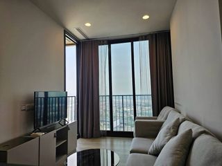 Condo en alquiler de 1 habitaciones en Khlong Toei, Bangkok