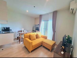 For rent 2 bedrooms condo in Huai Khwang, Bangkok