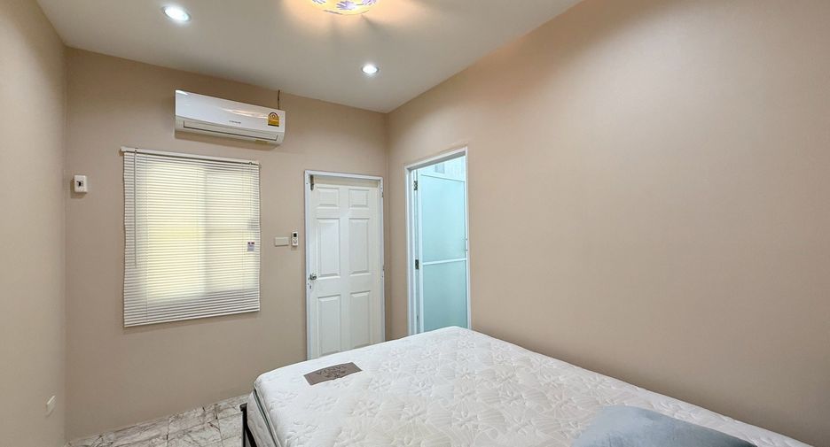 For sale and for rent 5 bedrooms house in Mueang Chiang Mai, Chiang Mai