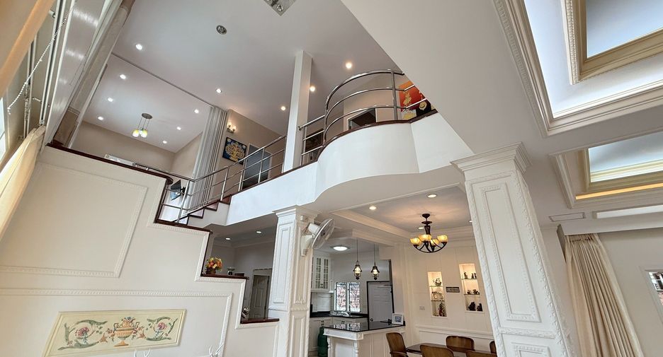 For sale and for rent 5 bedrooms house in Mueang Chiang Mai, Chiang Mai