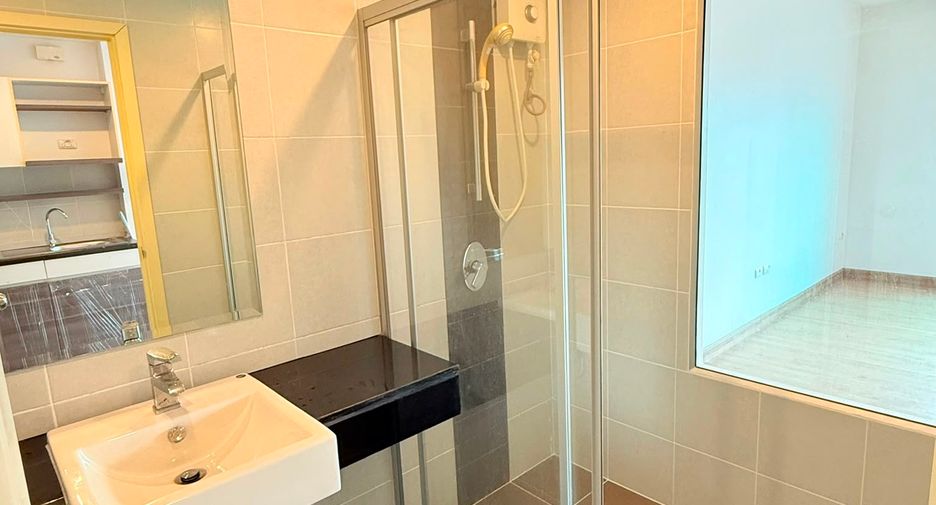 For sale 1 bed condo in Jomtien, Pattaya