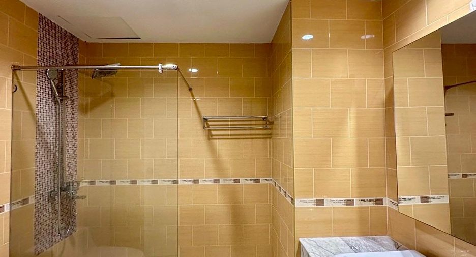 For sale 2 bedrooms condo in Kathu, Phuket