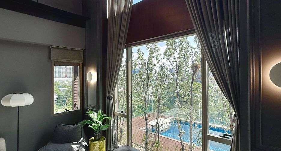 À vendre 2 chambres condo à Khlong Toei, Bangkok
