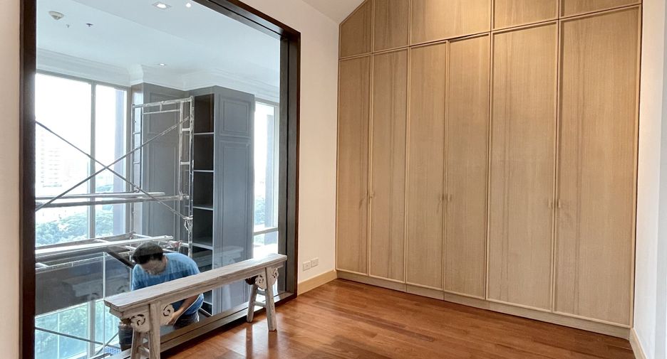 À vendre 2 chambres condo à Khlong Toei, Bangkok