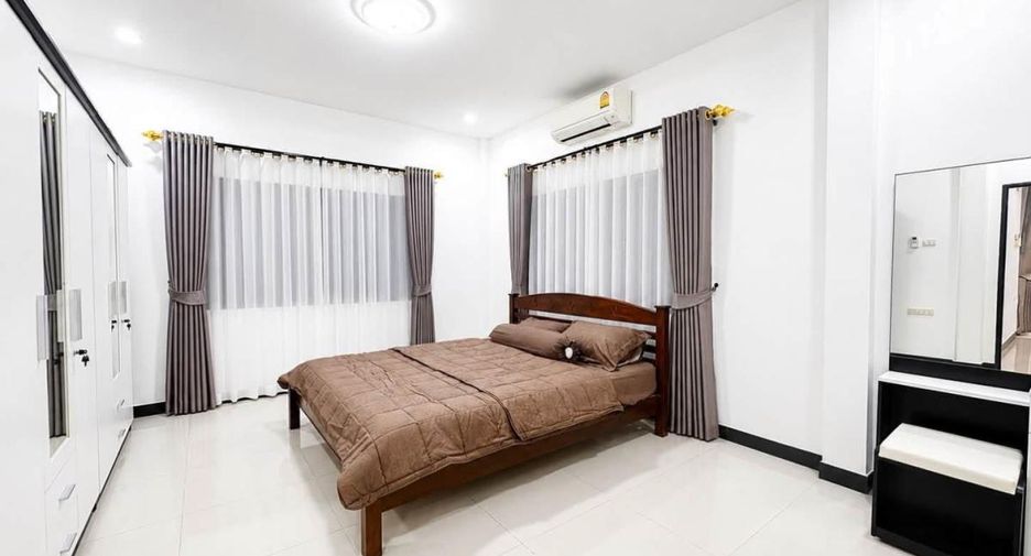 For rent 3 ベッドルーム house in Bang Lamung, Chonburi