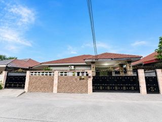 For rent 3 ベッドルーム house in Bang Lamung, Chonburi