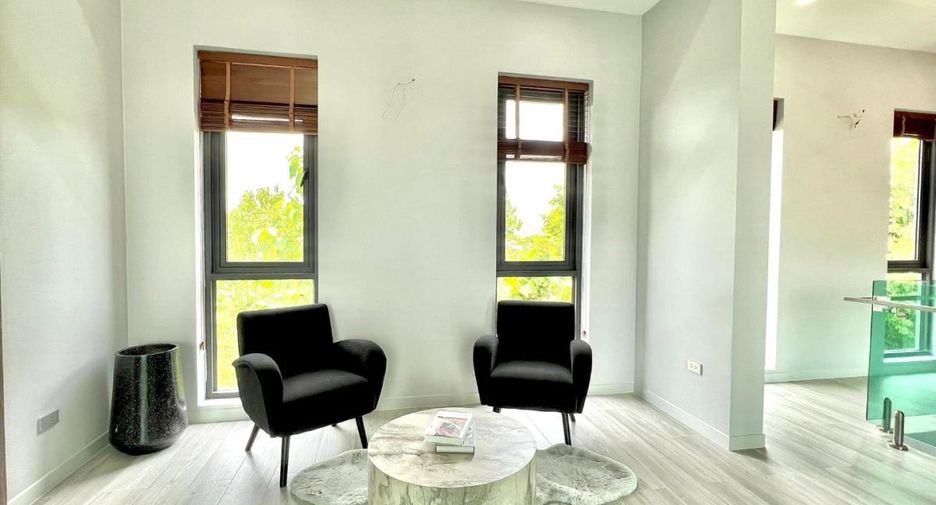 Casa en venta de 4 habitaciones en Bang Lamung, Chonburi