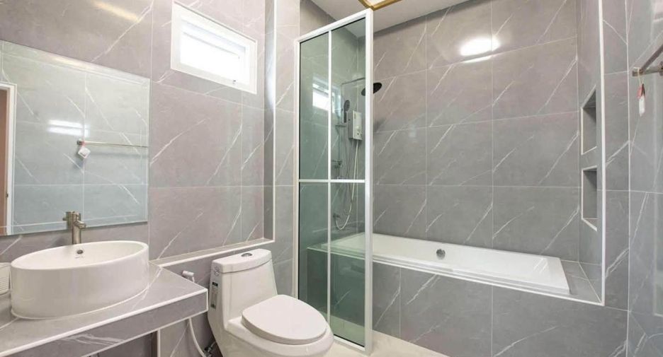 Haus zum Kauf mit 3 Zimmer in Bang Lamung, Chonburi