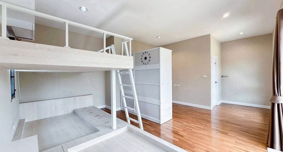 Casa en venta de 3 habitaciones en Khan Na Yao, Bangkok