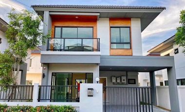 Casa en venta de 3 habitaciones en Khan Na Yao, Bangkok