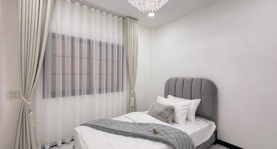 Haus zum Kauf mit 3 Zimmer in Bang Lamung, Chonburi