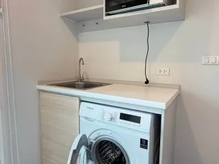 Condo en alquiler de 1 habitaciones en Thon Buri, Bangkok