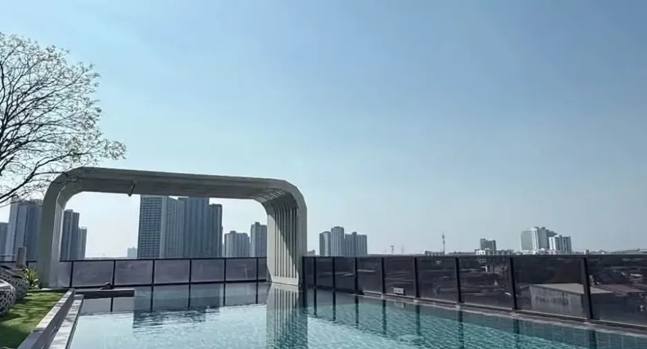 Condo en alquiler de 1 habitaciones en Thon Buri, Bangkok