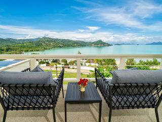 For rent 5 bedrooms villa in Thalang, Phuket