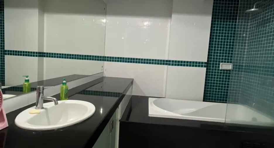 For sale 2 bedrooms condo in Mueang Phuket, Phuket
