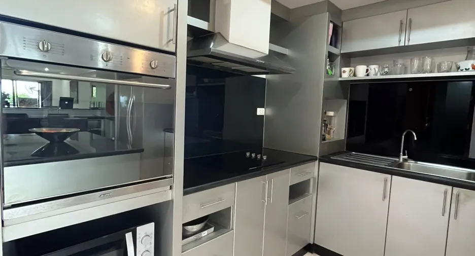 For sale 2 bedrooms condo in Mueang Phuket, Phuket