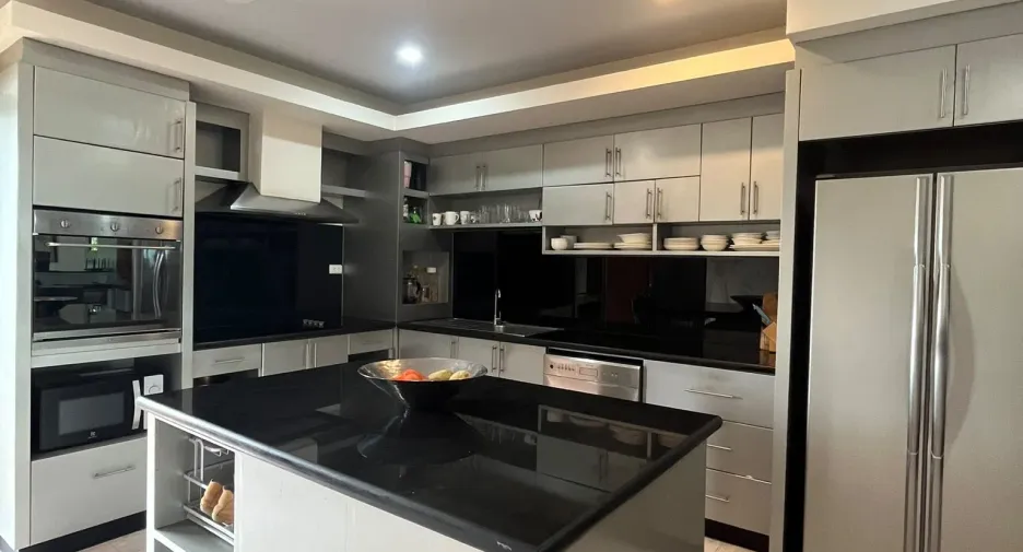 For sale 2 bedrooms condo in Mueang Phuket, Phuket