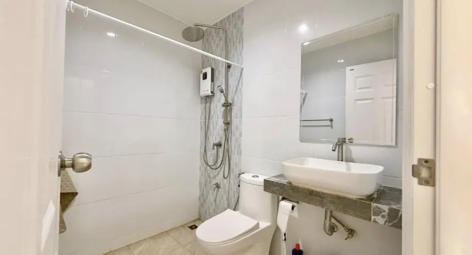 For rent 2 bedrooms house in Mueang Phuket, Phuket