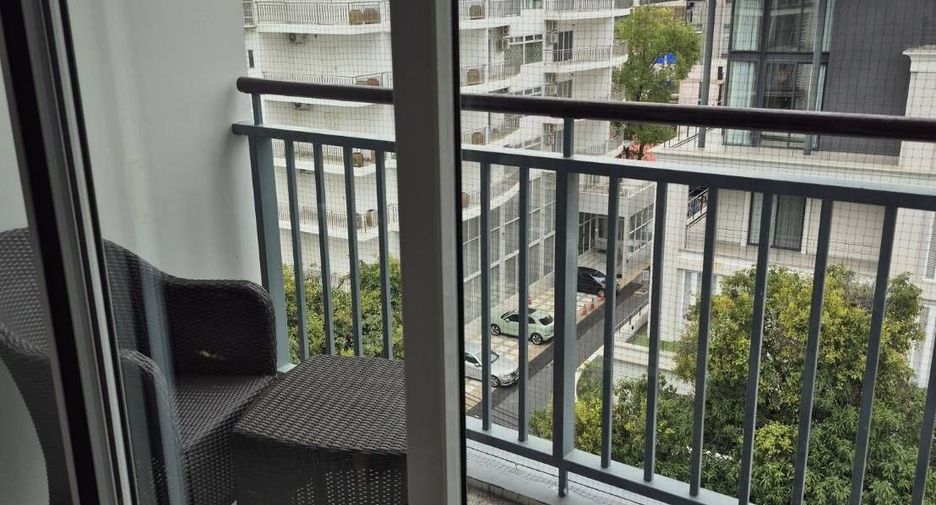 Продажа 1 кровать кондо в Кхлонг Тоеи, Бангкок