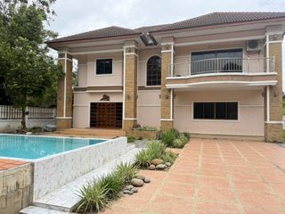 For rent 4 bedrooms villa in Hang Dong, Chiang Mai