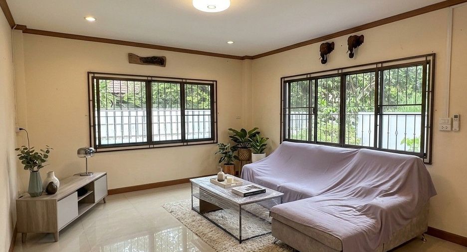 For rent 4 bedrooms villa in Hang Dong, Chiang Mai